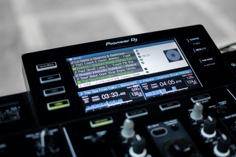 heliocircuit tracking console ids